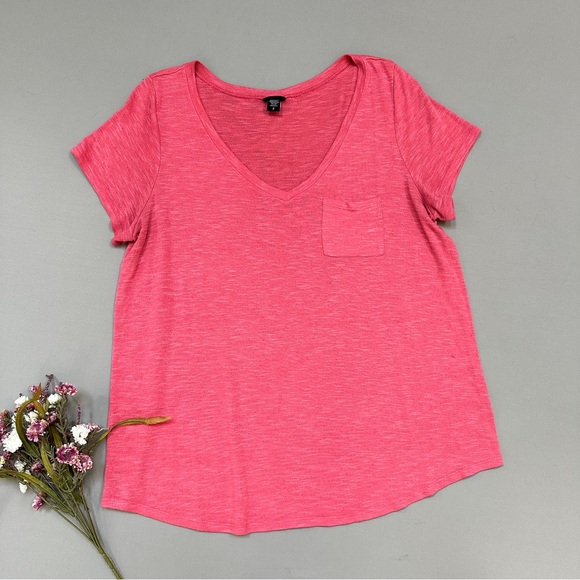 torrid Tops - TORRID heathered coral salmon pink v-neck t-shirt, 2X.